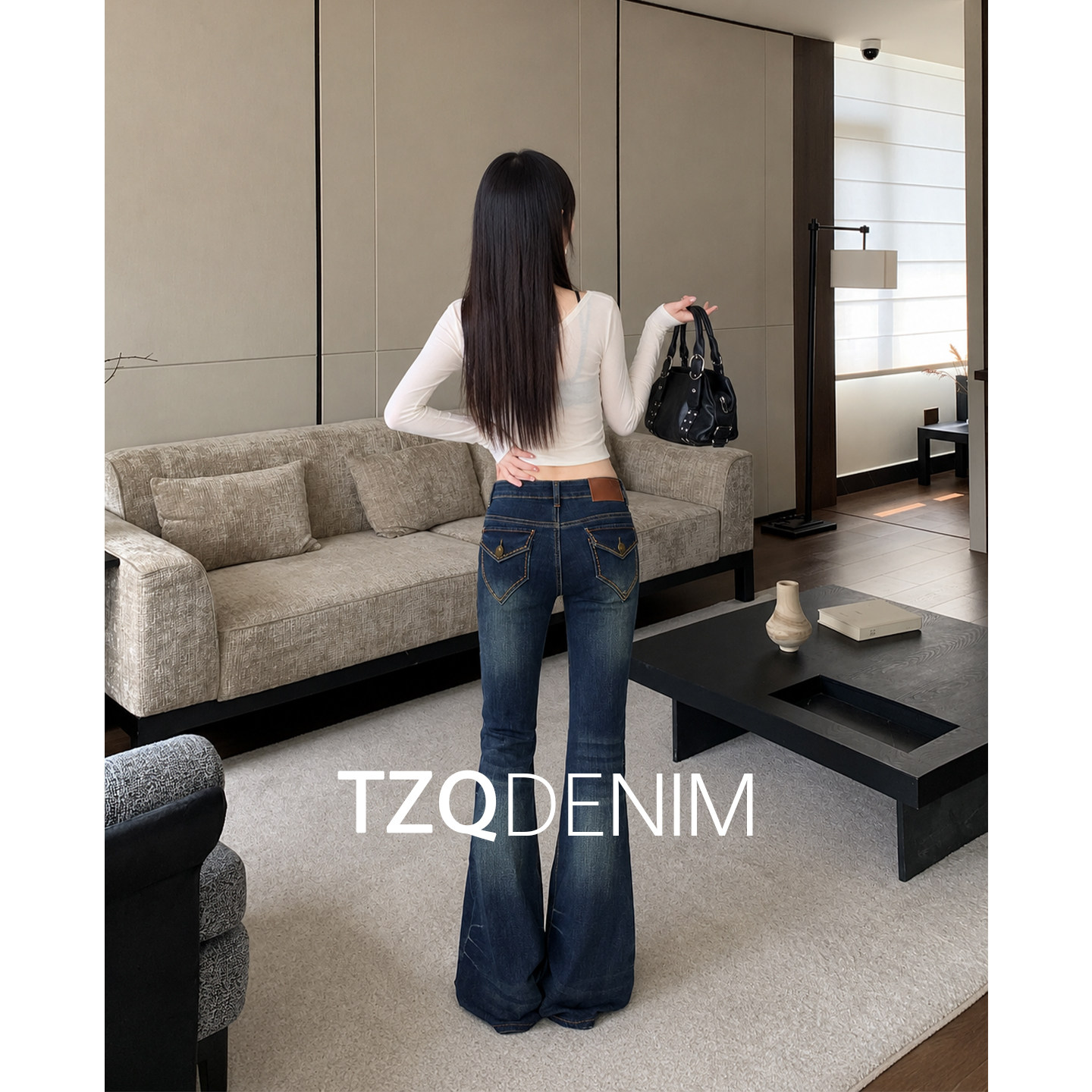 美式辣妹低腰明线设计感微喇牛仔裤女2026秋季新款深蓝色喇叭裤潮