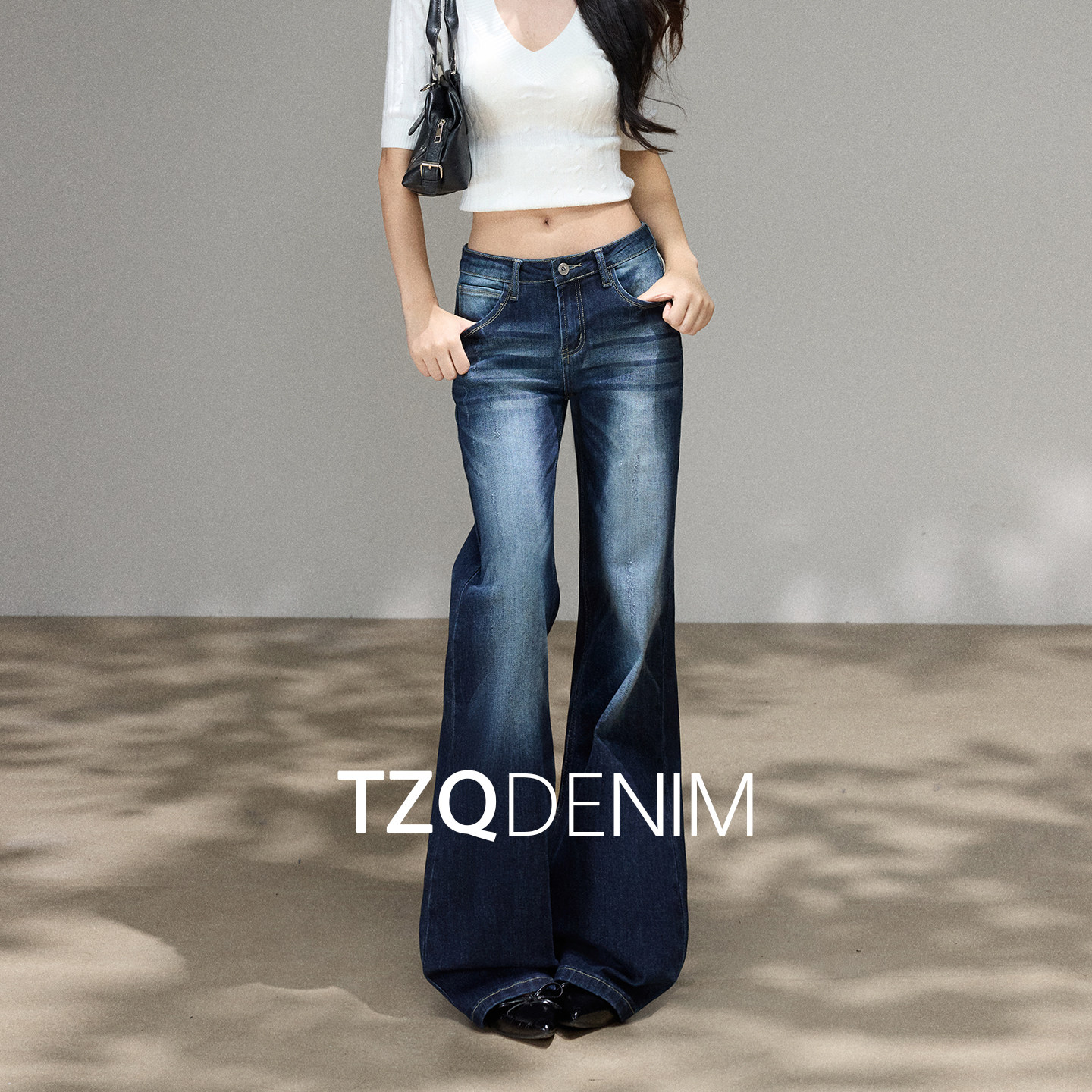 淘稚气美式复古蓝色微喇牛仔裤女2026秋季低腰显瘦辣妹直筒喇叭裤