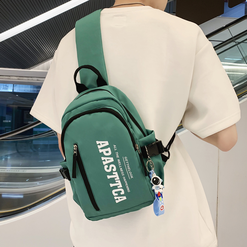 时尚潮流单肩包2024新款