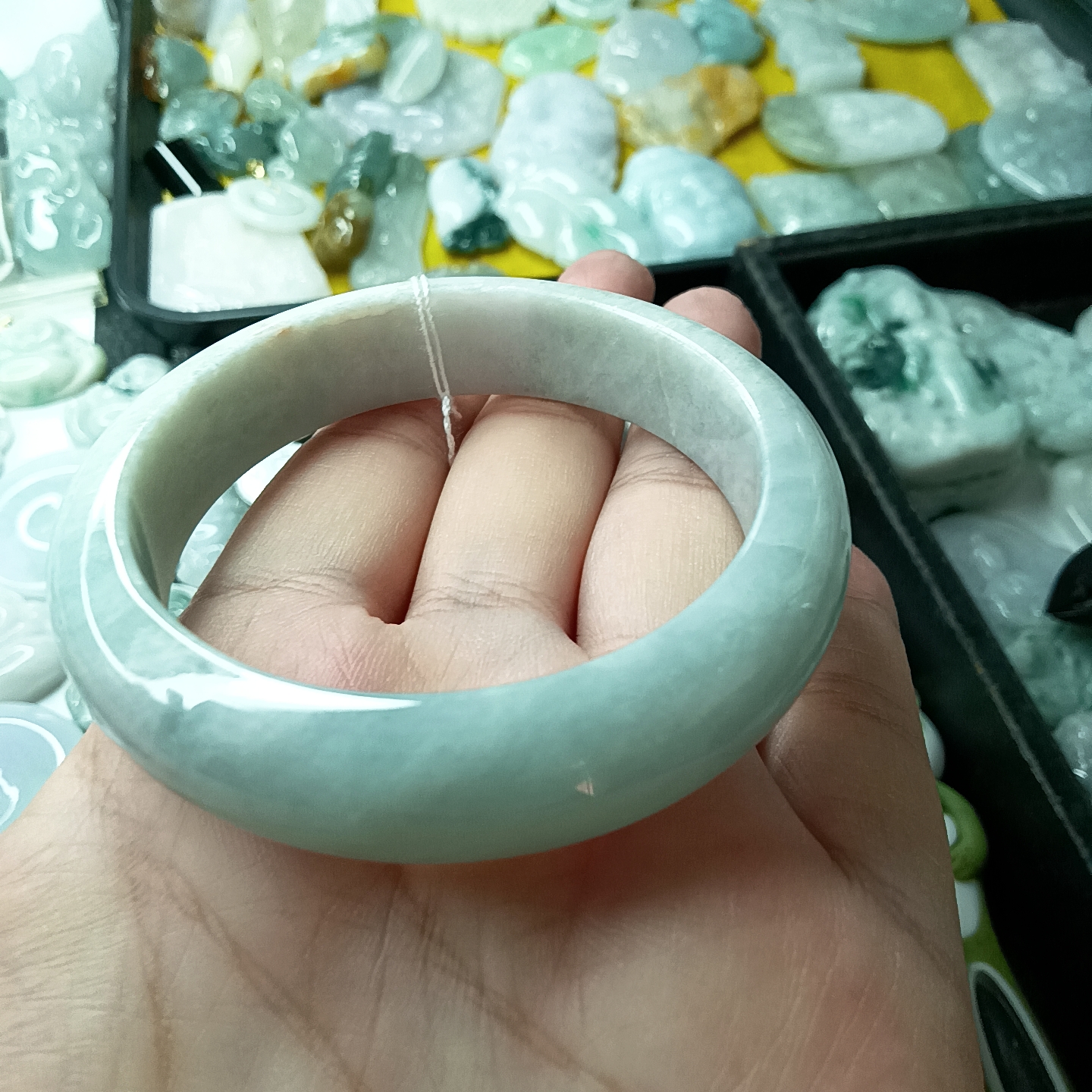 53.1/13.7/7.9mm圈口缅甸天然翡翠A货手镯工厂直销