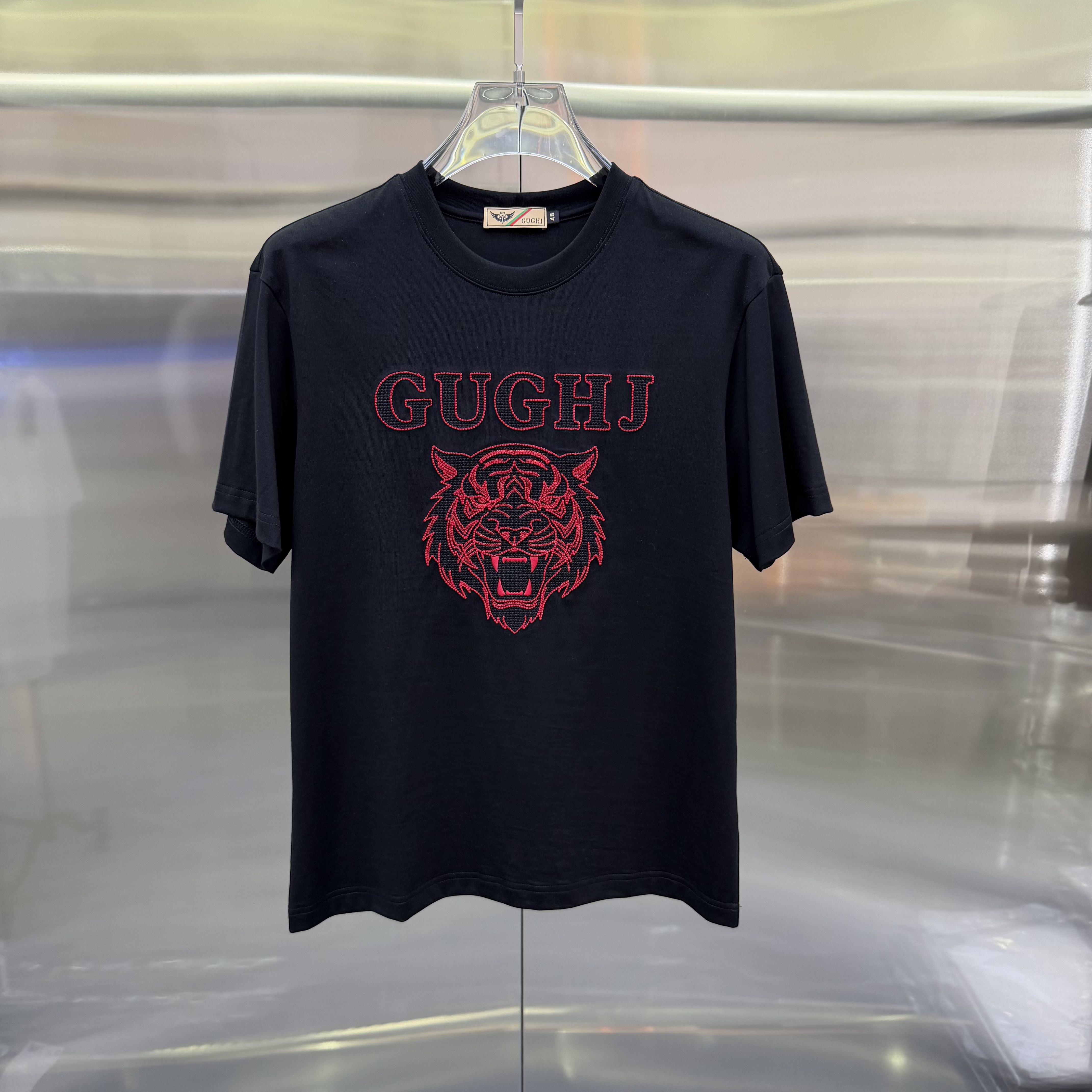 欧货2026夏季新款男士高端短袖T恤白色老虎头印花圆领潮牌上衣服