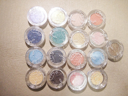 韩国柜29~爱小~@巫单色眼影