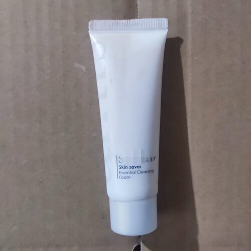韩国~苏//@#秘呼吸洗面奶中样40ml深层清洁补水保湿精华洁面乳