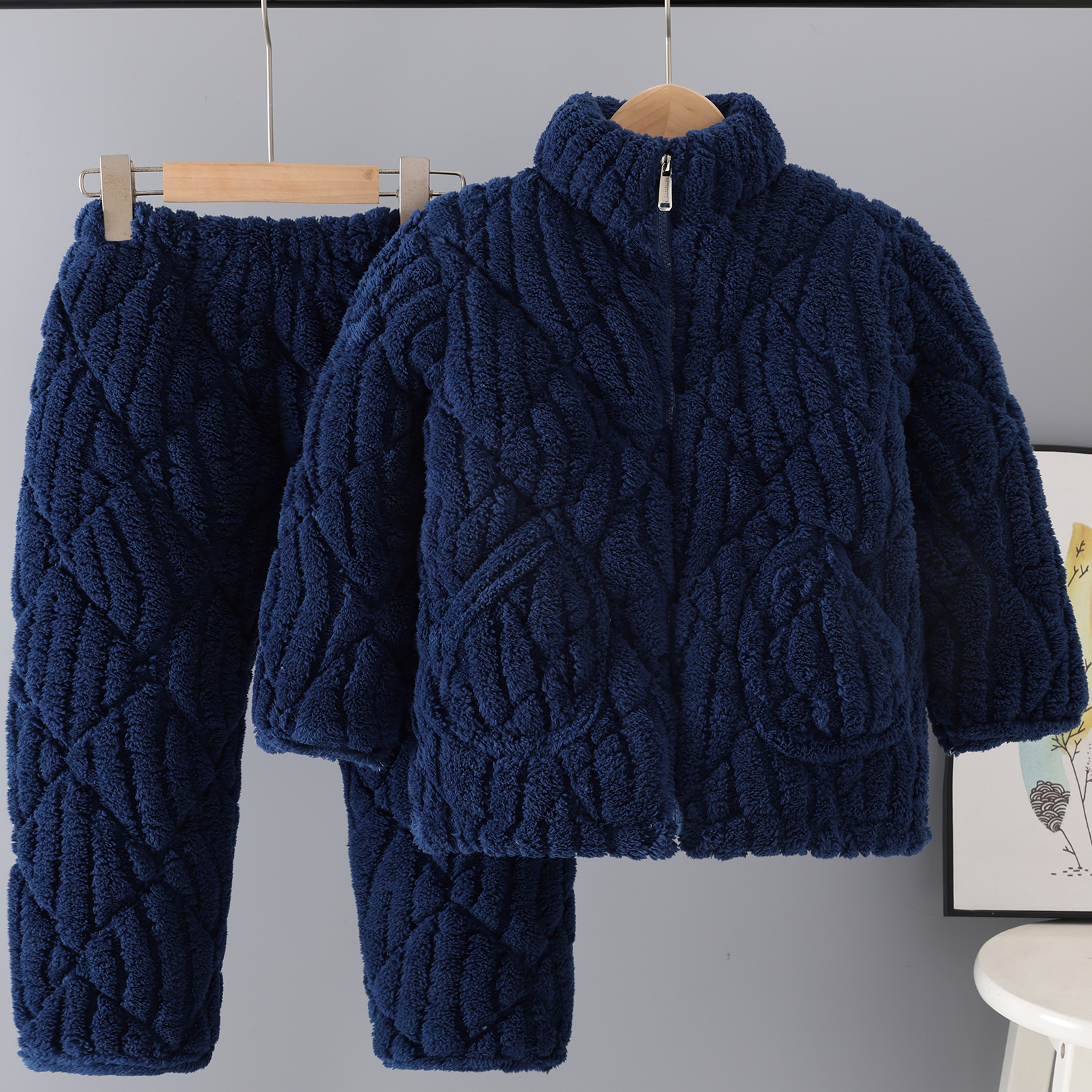 法兰绒冬季棉袄儿童睡衣加绒超厚小中大童男女宝宝家居服拉链套装