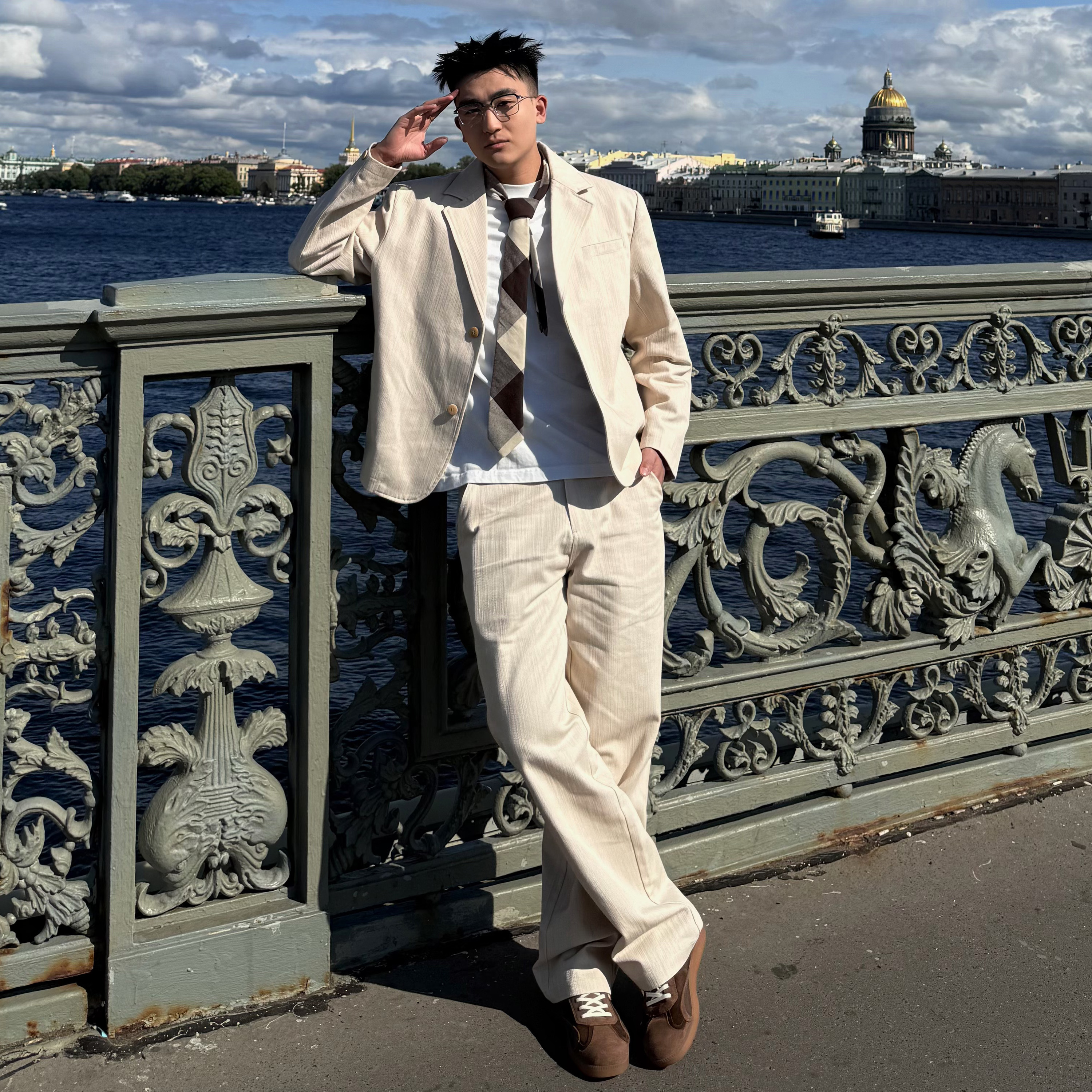 SANBAI叁佰米杏色肌理感西裤