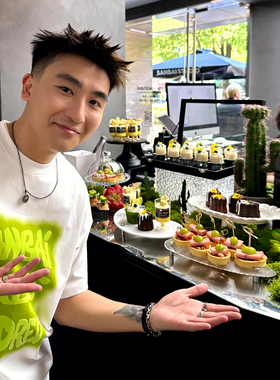 SANBAI 叁佰绿色方块字母男士凉感t恤短袖新款发泡印花半袖  285g