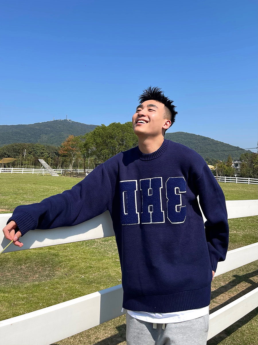 SANBAI 300 autumn and winter 900g heavy sweater men's towel embroidered sweater men's and women's loose round neck top tide