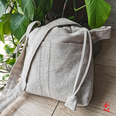 斜挎束口中等国风抽纱绣布包