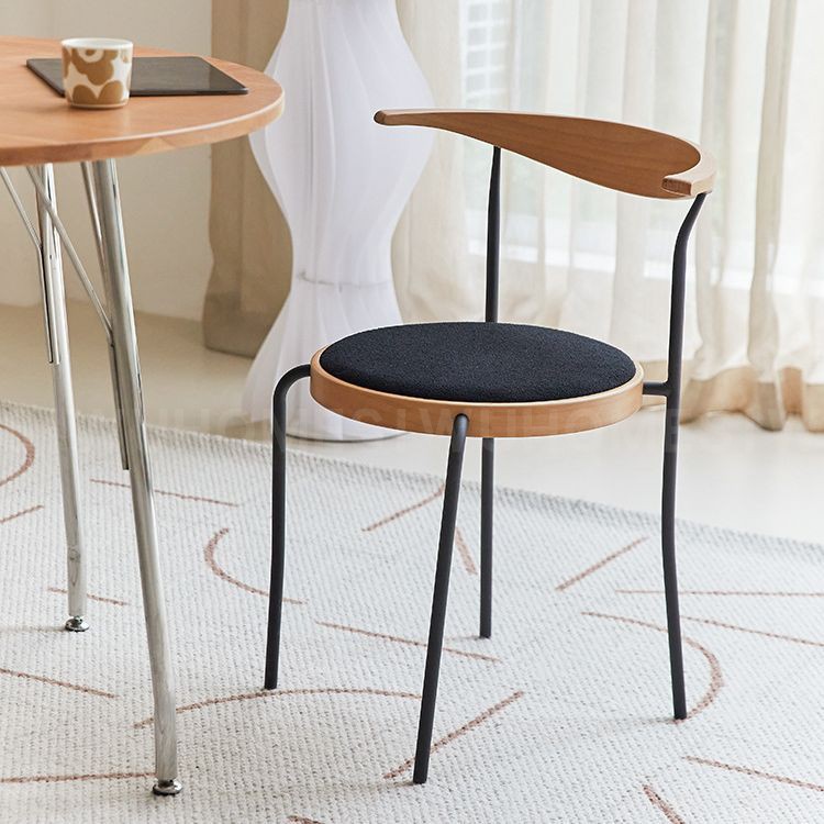 餐椅家用简约现代靠背椅子网红ins风书桌凳子设计师创意牛角椅