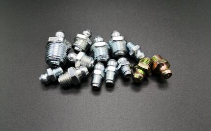 国标黄油嘴 直通式油杯牛油嘴 GB1152 JB/T7940.1 挖机铁镀锌油嘴