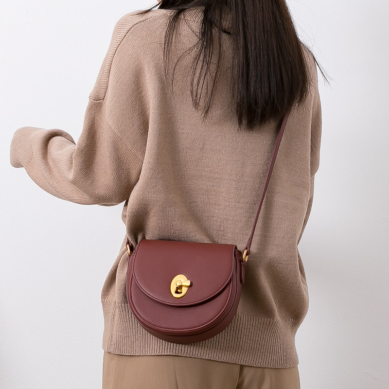 包包女包复古简约斜挎包马鞍包2020春夏新款时尚百搭ins单肩小包