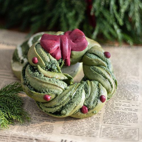 圣诞手工现做抹茶奶酥花环软欧面包夹心代早餐午餐零食下午茶甜点