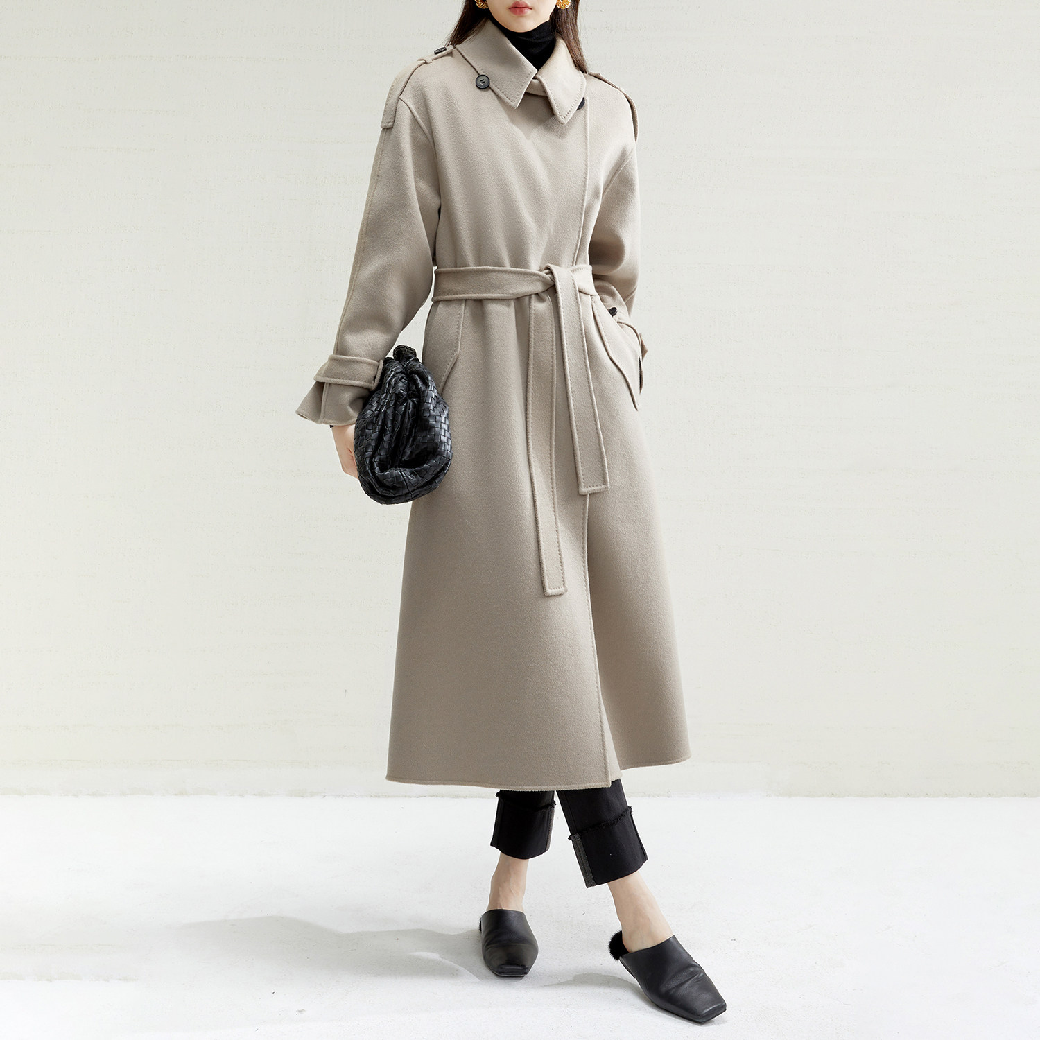 戎美【DY0822061】 拍卖级110支羊毛羊绒军装风衣式大衣
