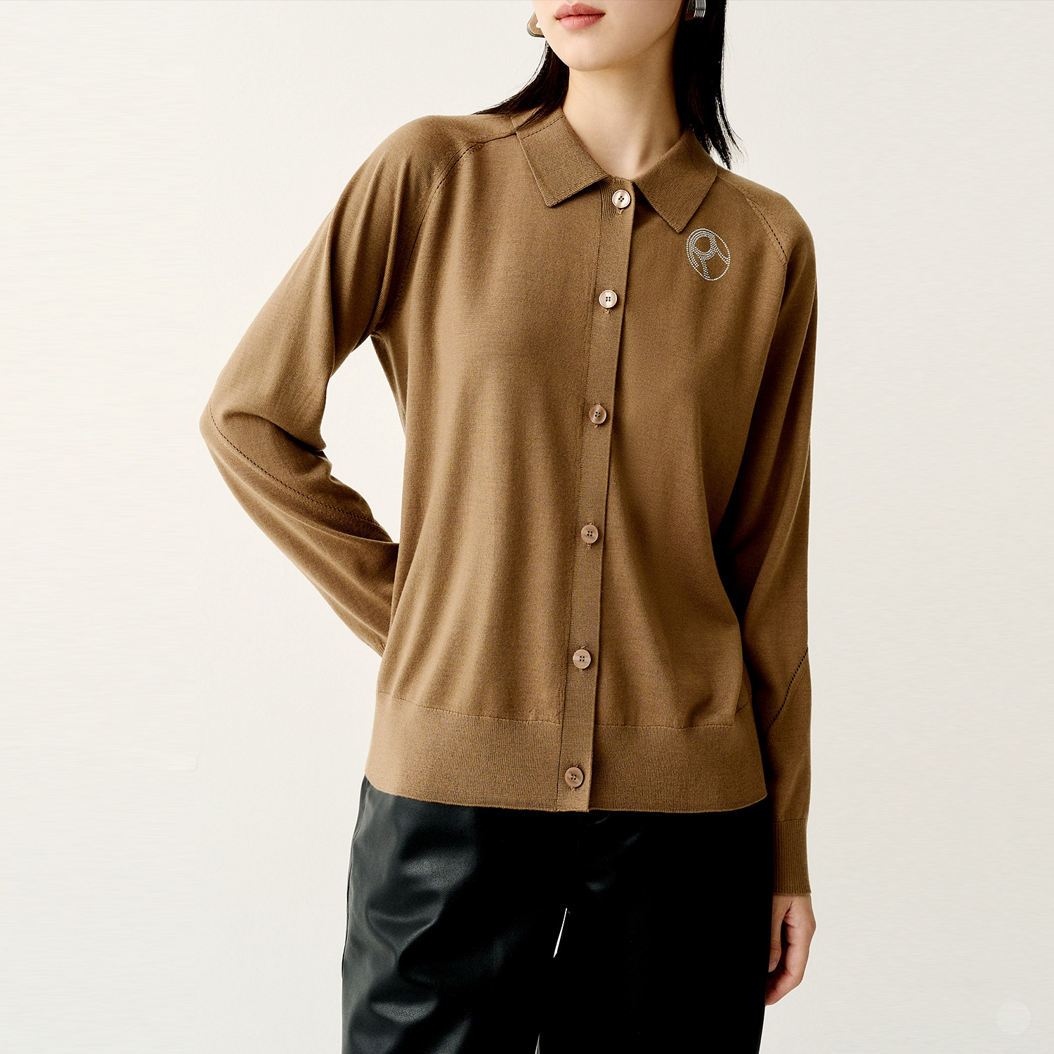 戎美【ZZ0512495】璀璨奢崋 浪漫针法 120S笈细羊毛针织衬衫 开衫