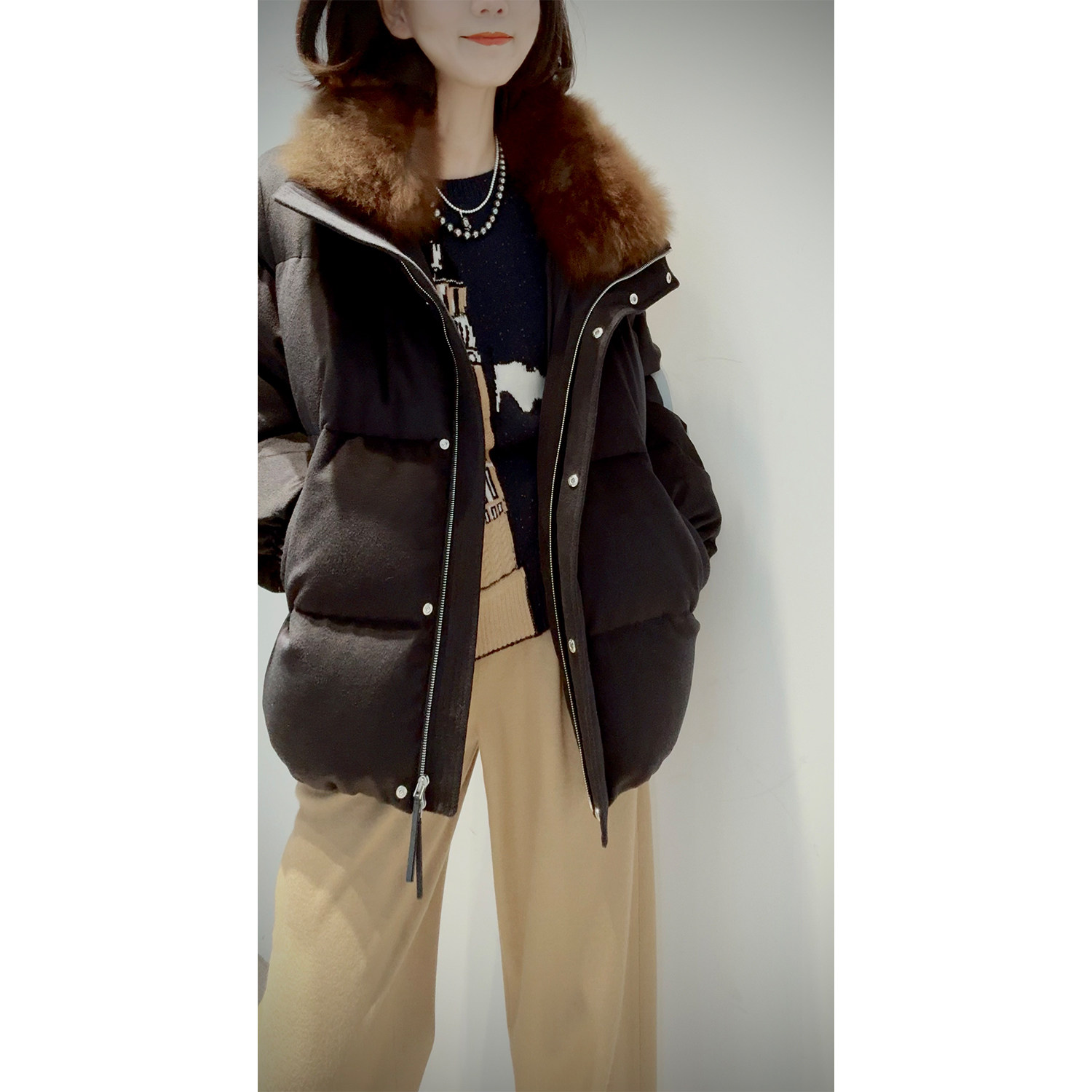 骆驼绒桑蚕丝95%白鹅绒/绒山羊领