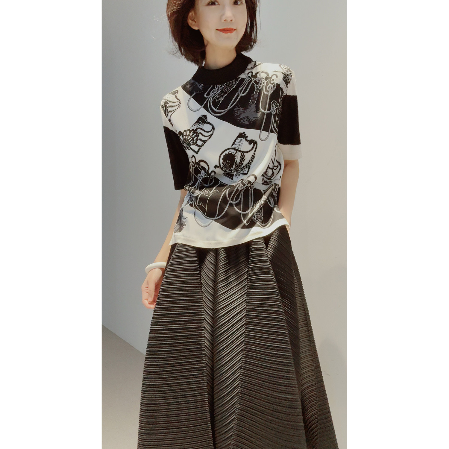 致敬法奢H*Twillaine【针梭跨界/桑蚕丝+长绒棉/印花】可两穿/T恤