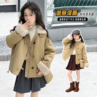 女童羊羔毛加厚拼接卡其色翻毛领派克服女孩冬季保暖工装加绒外套