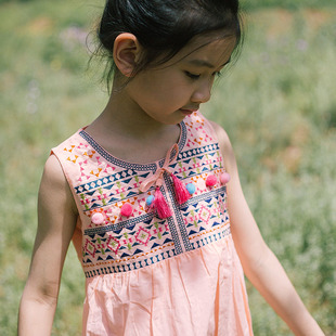 新款 兒童刺繡純棉連衣裙高腰背心裙geng 夏季 更牌童裝