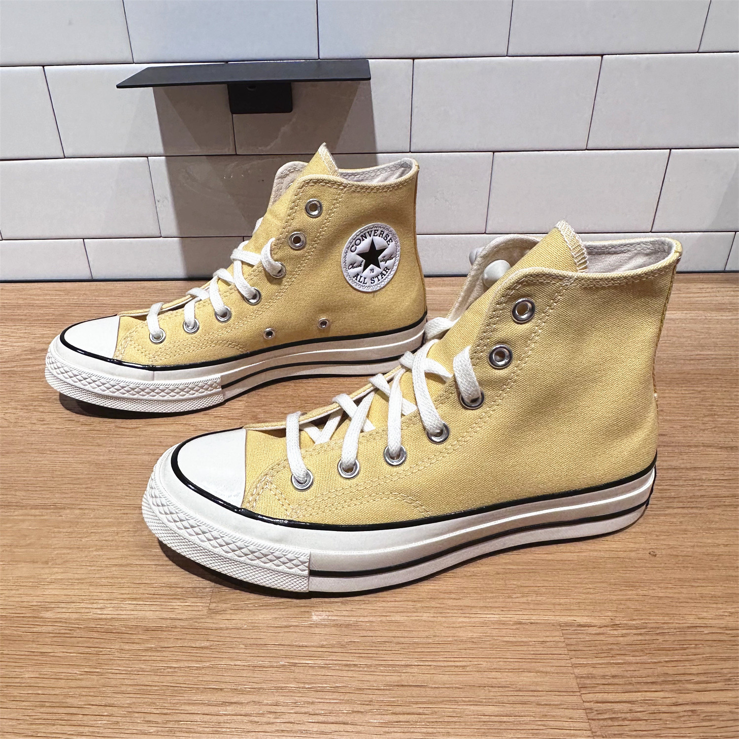 匡威落叶黄黄色男女高帮帆布鞋