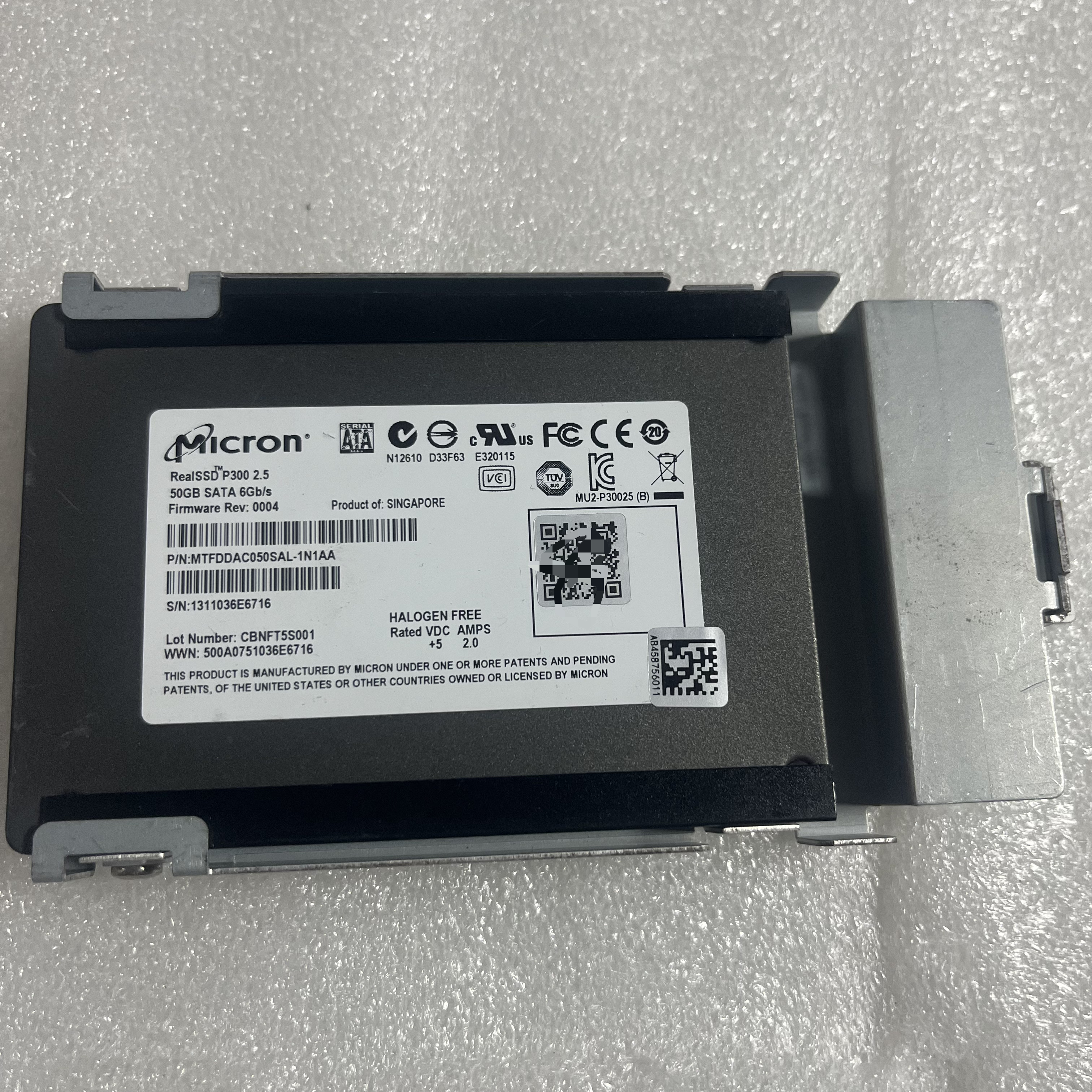 镁光 p300 50g ssd 固态硬盘 非64g 100g sata3 高速 slc颗粒
