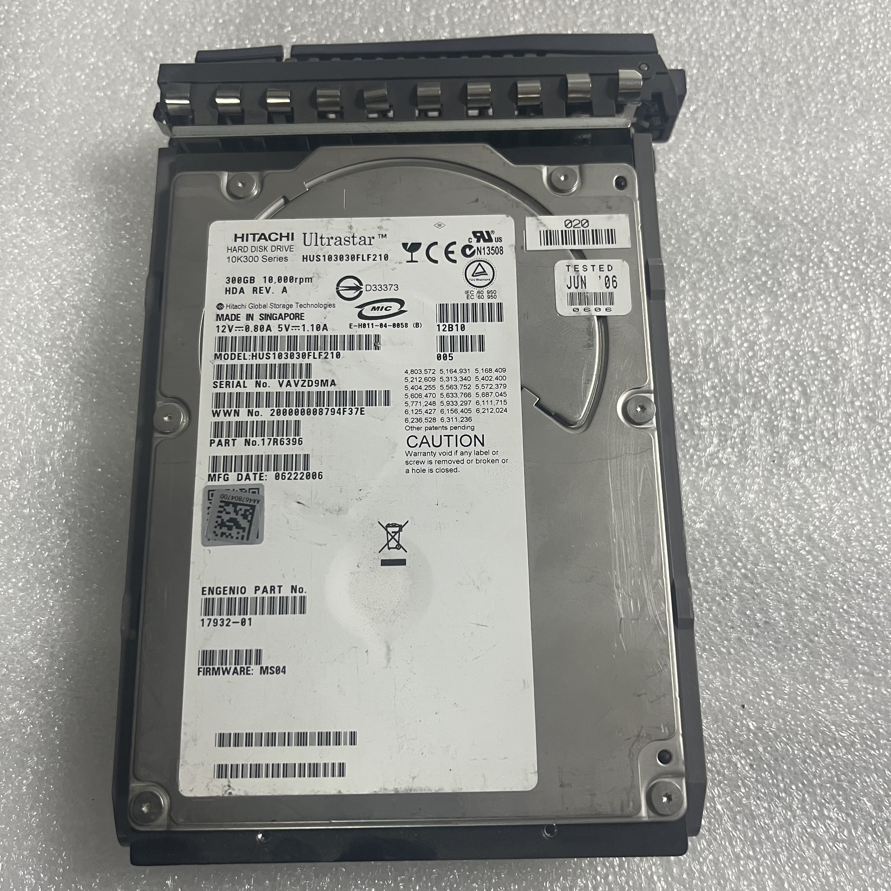 LSI 17932-01 HUS103030FLF210 300G 3.5 10K FC存储硬盘17R6396