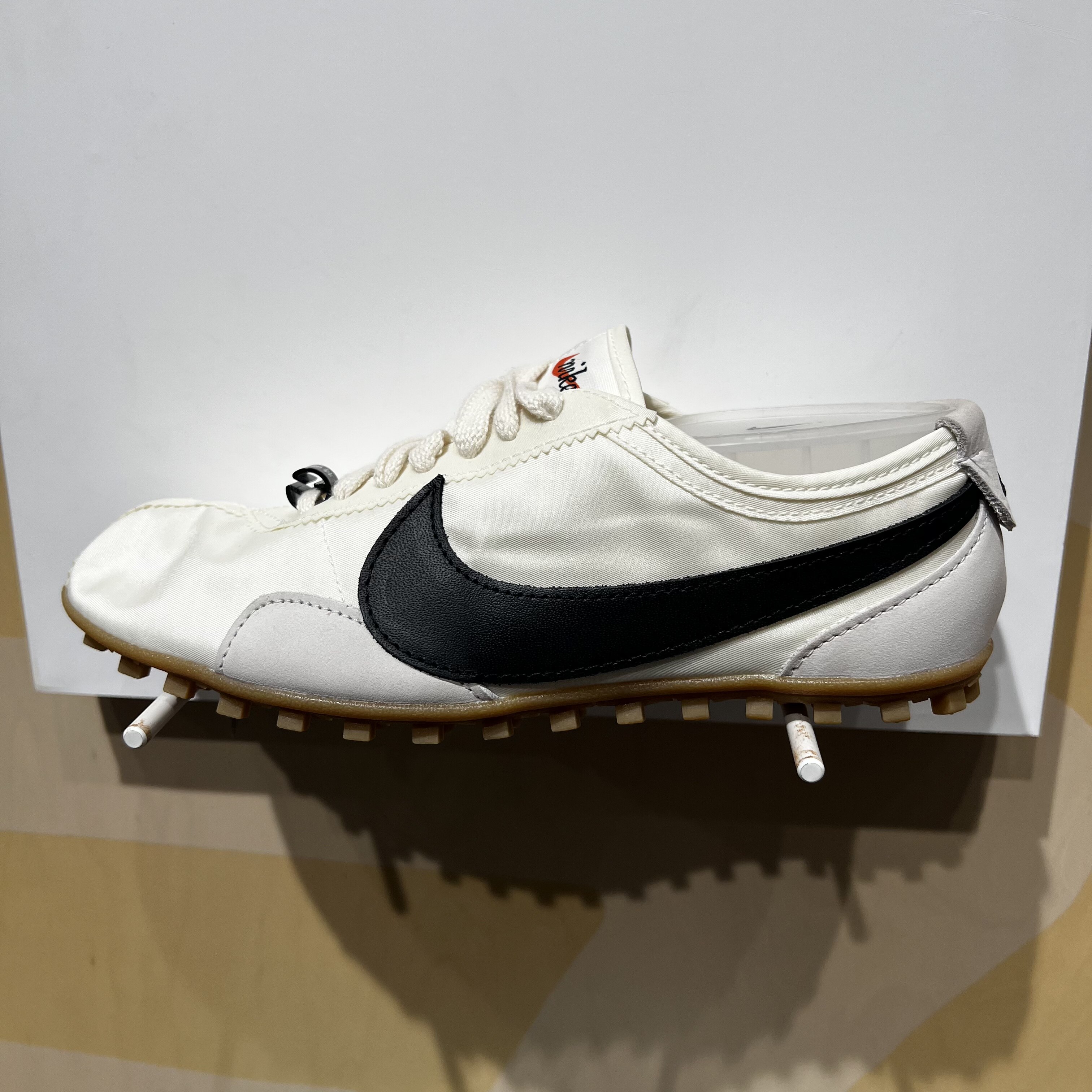 NIKE耐克女子鞋 MOON SHOE OG 舒适缓震运动休闲鞋IW0955-101