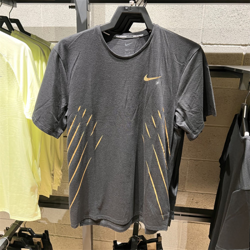 正品Nike/耐克夏季男子运动休闲短袖T恤HJ3535-010