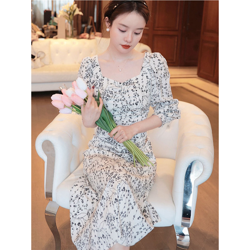 法式轻奢风碎花雪纺连衣裙女装2023夏季新款设计感小众中长款裙子