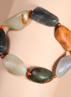 新疆天然和田玉籽料独籽手串