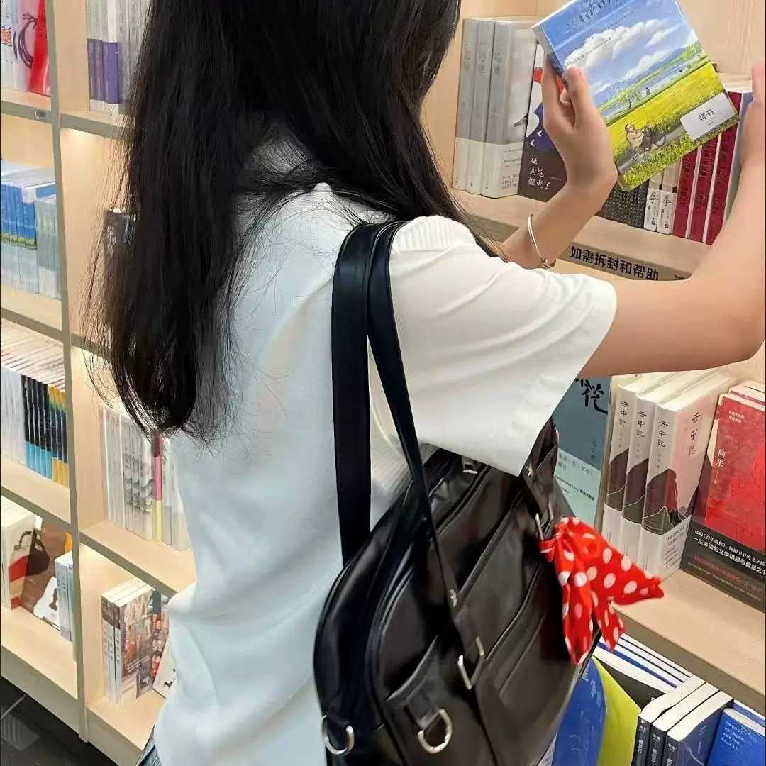 日系JK风学生手提斜挎包大容量