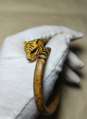 虎年生肖本命年野生鸡血金刚藤手镯情侣男女生日情人节宝宝手环