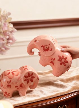 大象轻奢手绘母子象平安陶瓷摆件