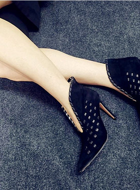 2020秋款黑色穿皮条羊皮超高跟尖头气质潮鞋女士细跟