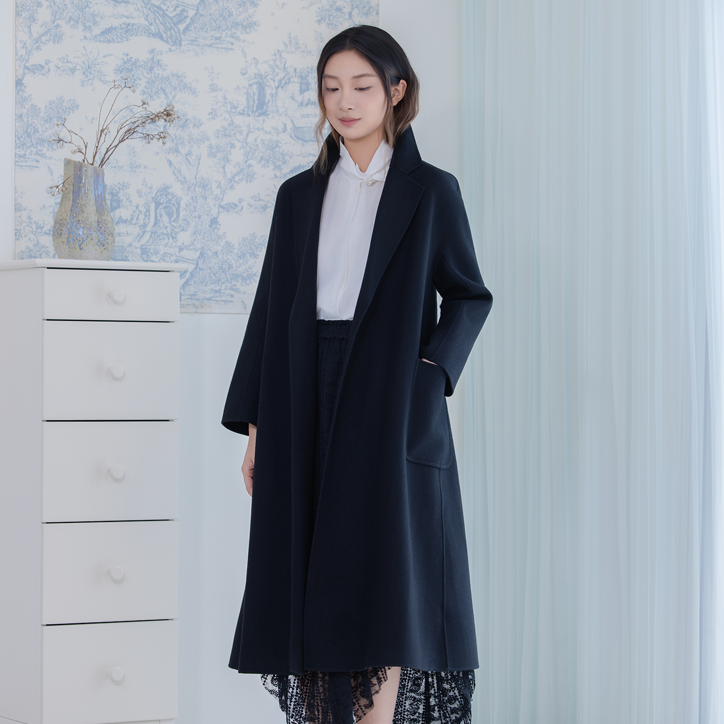README羊毛长款翻驳领大衣