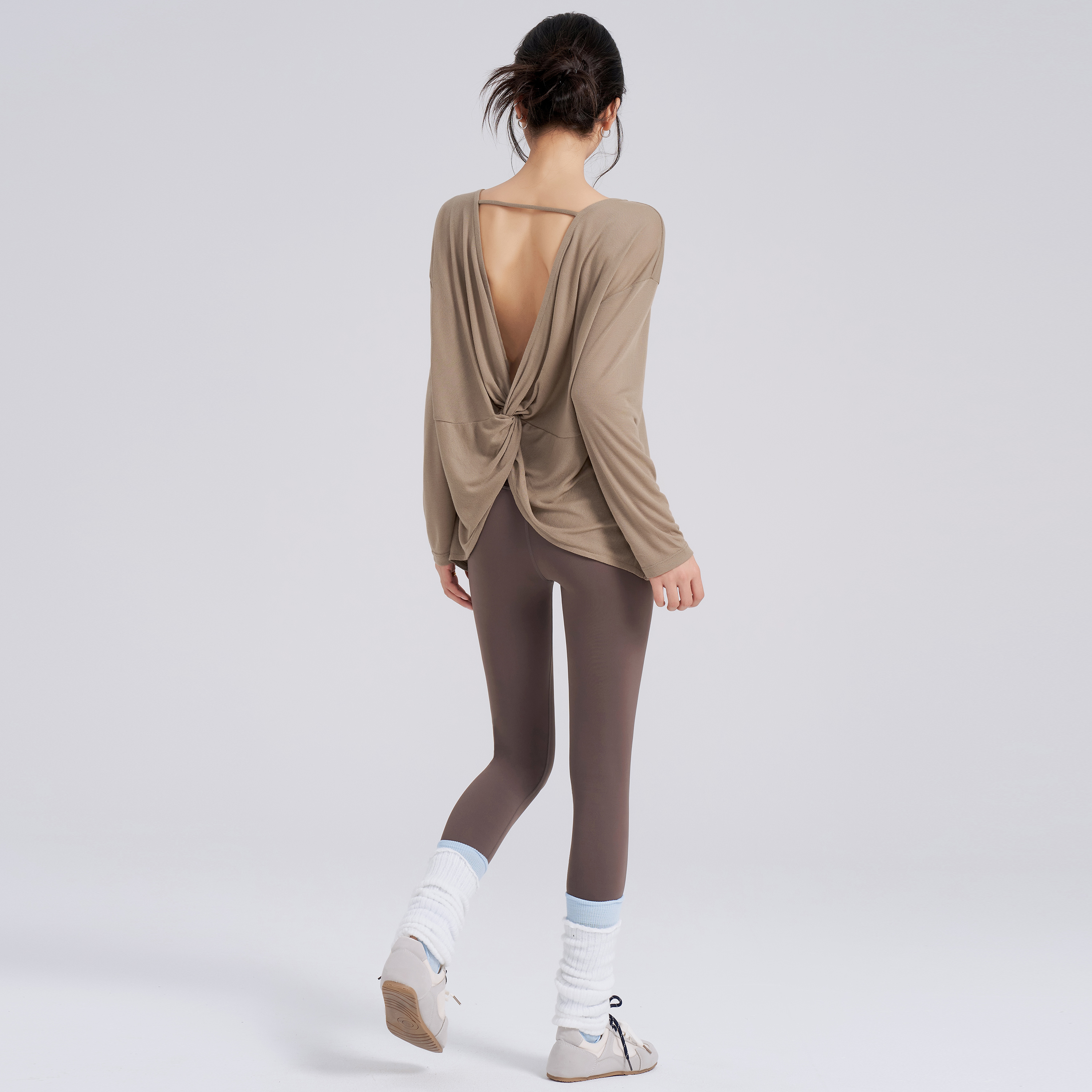 瑜伽服罩衫女宽松跑步速干运动