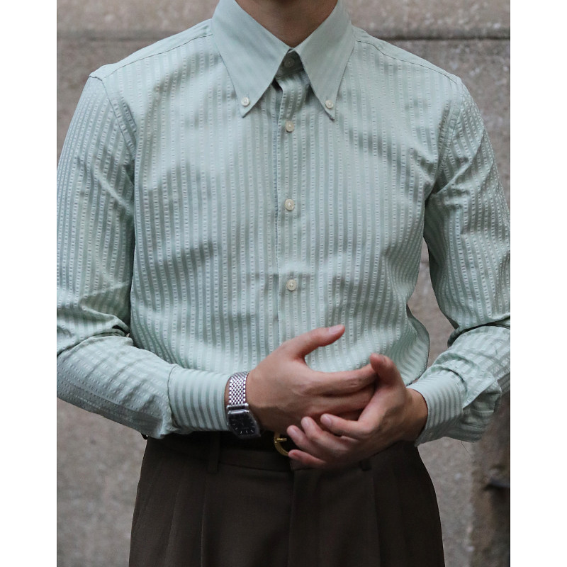 [两色] 意式复古大尖领绿色泡泡纱绅士雅痞商务休闲修身条纹衬衫