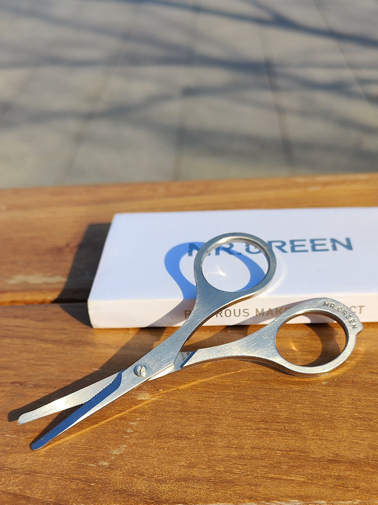 독일 미스터그린[MR.GREEN] 남성 청소 및 관리를 위한 톱니 모양의 코털과 수염 트리머를 갖춘 스테인리스 스틸 라운드 헤드 수입