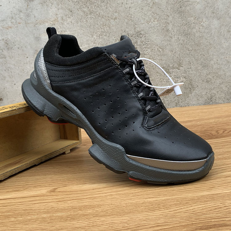 真皮户外减震防水休闲运动鞋