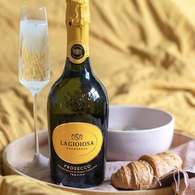 花果香微微甜 意大利Prosecco 普罗塞克起泡酒 LaGioiosa黄吨吨