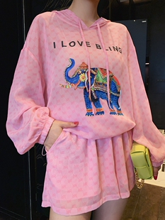 欧洲站~少女时代~镶钻彩象雪纺防晒衣休闲短裤套装女洋气夏季新款