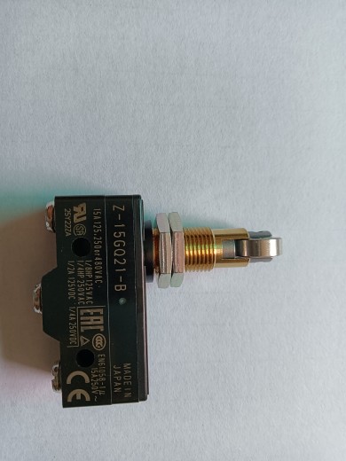 全新原装欧姆龙限位开关Z-15GQ21-B