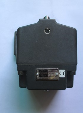 原装正品EUCHNER安士能限位开关GSBF04 D12-502