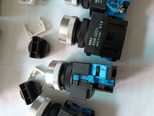 全新原装和泉二位转换开关ASW210，ASW0201