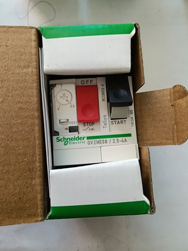 限位开关限位开关施耐德XCE-118