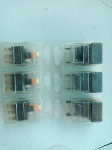 全新原装正品欧姆龙带灯按钮A165L-JYM-24D-2 A16-2