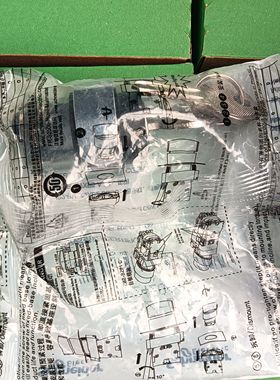 全新原装施耐德钥匙开关XB2BG45C