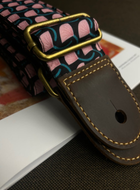 【原创】Loudspeaker绯络 意大利皮革工艺前卫艺术感吉他背带