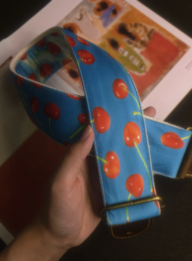 【原创】Loudspeaker千禧梦核樱桃 意大利皮革工艺古早吉他背带