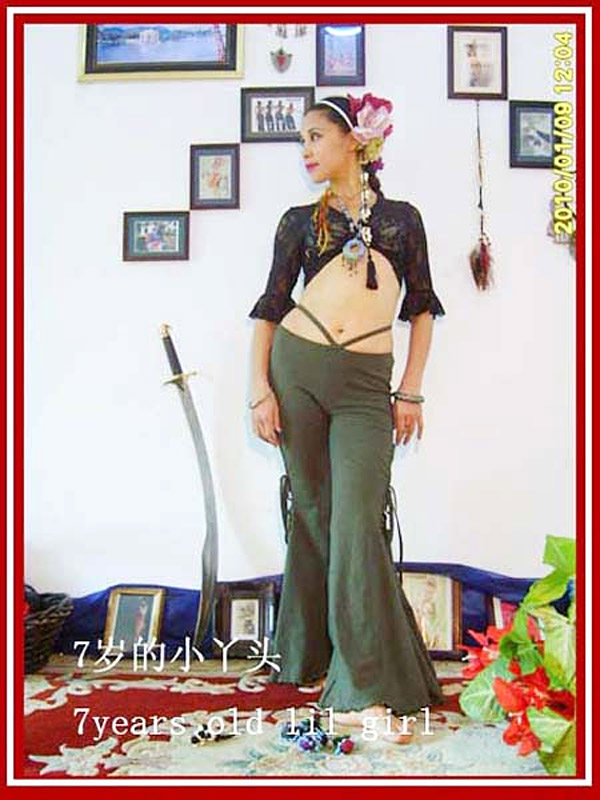 舞蹈服热销肚皮舞部落私人喇叭裤