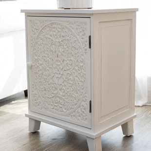 你可居法式小型床头柜儿童女孩家用卧室小众设计感雕花公主柜子